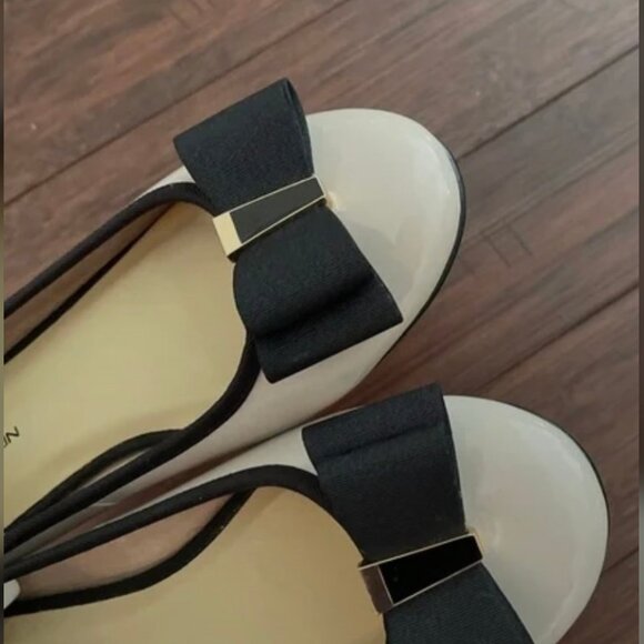 80s maud frizon shoes - Gem Maud Frizon Patent bow flats/ 8